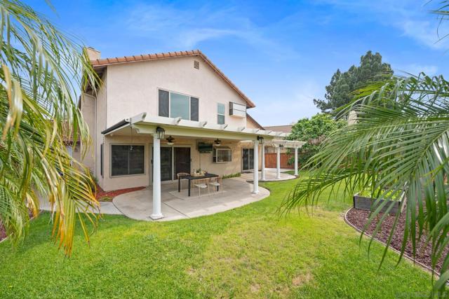 11479 Grassy Trail Dr, San Diego CA: https://media.crmls.org/mediaz/29c9167f-90d6-45d8-af16-2abe49091d01.jpg