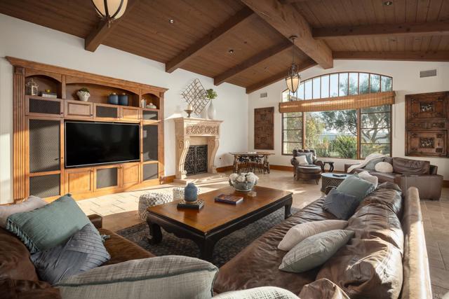 Image 18 of 64 For 5031 Rancho Del Mar Trail