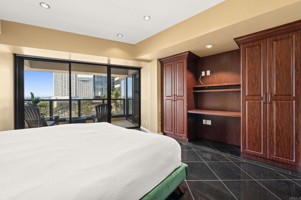 200 Harbor Drive - photo 16