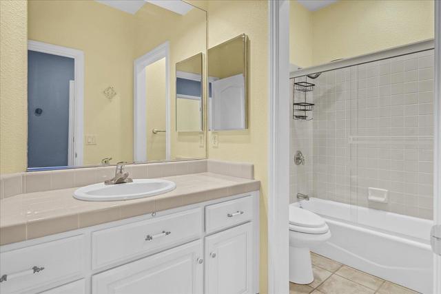21775 Woodrose Place, Salinas CA: https://media.crmls.org/mediaz/29caea13-2077-46b2-a747-4f8b277661ff.jpg