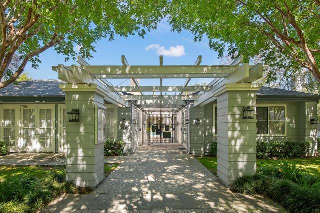 1648 Parkview Green Circle, San Jose CA: https://media.crmls.org/mediaz/29cbb0ba-d814-47a4-87bd-886e9506589b.jpg
