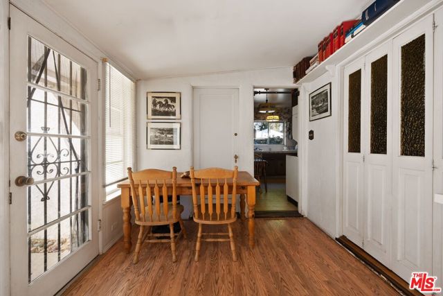 6655 Lindley Avenue, Reseda CA: https://media.crmls.org/mediaz/29cbc086-90e1-495b-90f1-e2c1d9c60fca.jpg