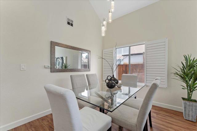 2658 Tagart Drive, San Jose CA: https://media.crmls.org/mediaz/29cc6b75-a683-4240-b3c7-9f17e01e4c68.jpg