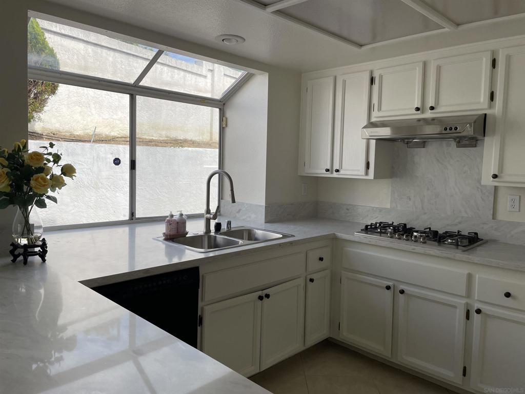 8398 Rimridge Lane - photo 5