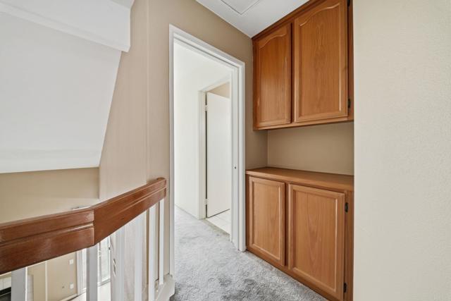 Detail Gallery Image 32 of 50 For 10974 Creekbridge Pl, San Diego,  CA 92128 - 2 Beds | 2/1 Baths