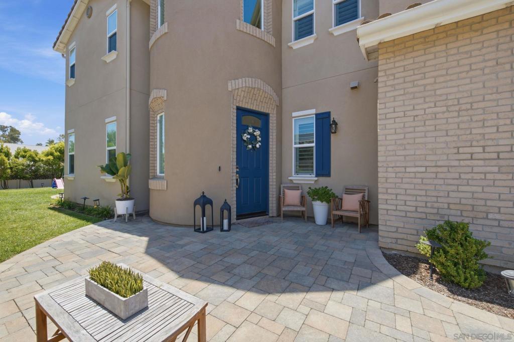 716 Thorntree Ct - photo 4