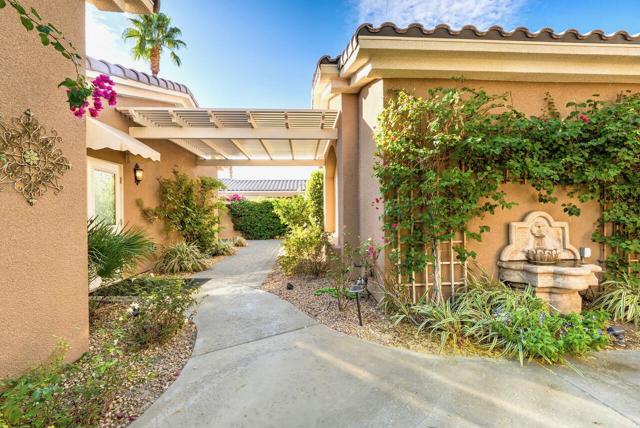 6 Dickens Court, Rancho Mirage, CA 92270