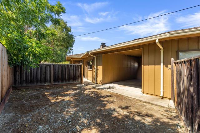 958 Spadafore Court, San Jose CA: https://media.crmls.org/mediaz/29cf9f6e-00b2-419b-97d7-2ea009d66417.jpg