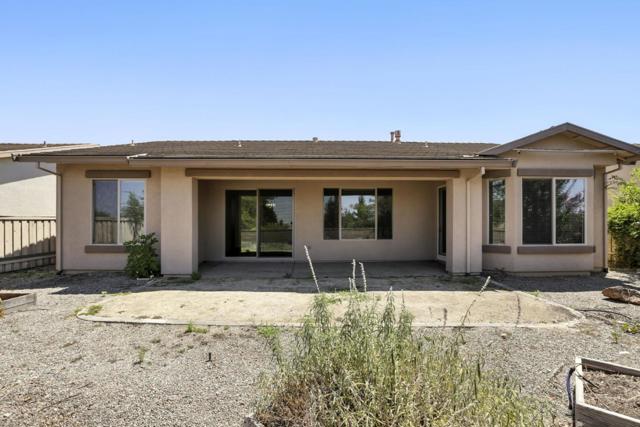 1826 Grand Pheasant Lane, Lincoln CA: https://media.crmls.org/mediaz/29d02407-f3f0-464d-886e-00c4d77d3a6d.jpg