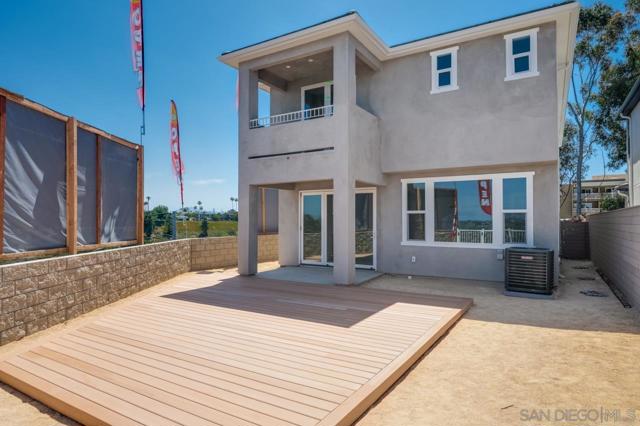 2954 Copley Ave, San Diego CA: https://media.crmls.org/mediaz/29d0512f-268f-4e24-99dd-9a1a94d508c2.jpg