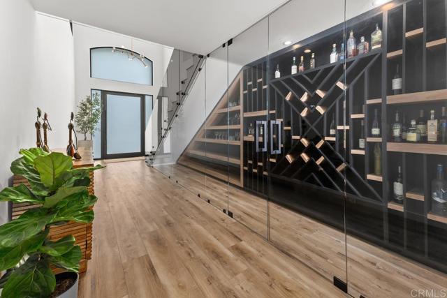 5186 Maynard Street, San Diego CA: https://media.crmls.org/mediaz/29d23007-0665-4b1c-8cd4-6a171a7bc5c1.jpg