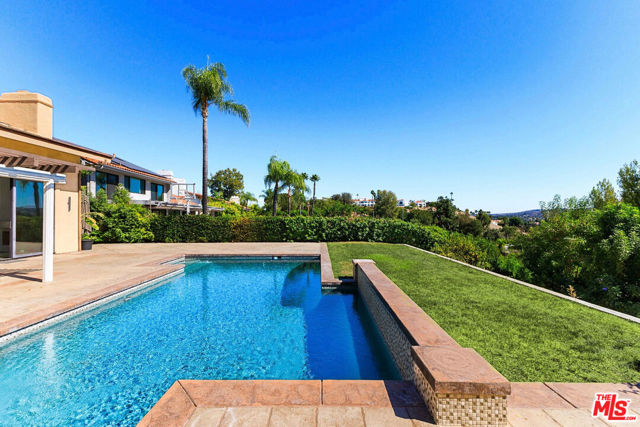 24446 Park Granada photo 21