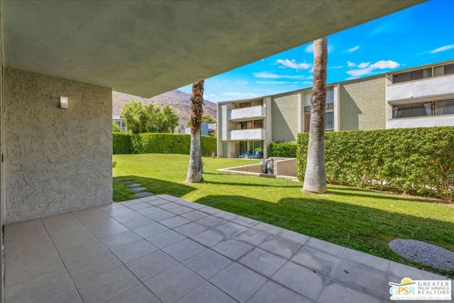 261 E La Verne Way #B, Palm Springs, CA 92264