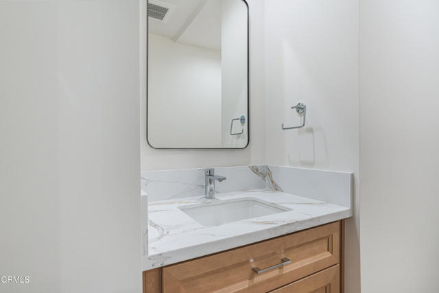 Detail Gallery Image 57 of 68 For 2821 Los Robles Rd, Thousand Oaks,  CA 91362 - 3 Beds | 2/1 Baths