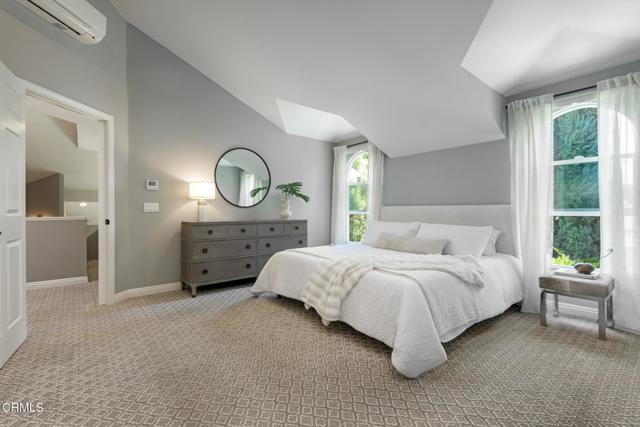 131 Christopher Lane, Ojai CA: https://media.crmls.org/mediaz/29d67a5f-3d05-4dfe-b429-43b753a6a5ea.jpg