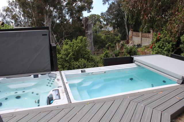 1035 Edgemont Place, San Diego CA: https://media.crmls.org/mediaz/29d6c47a-85fe-41a2-9ed9-20f52be4c686.jpg