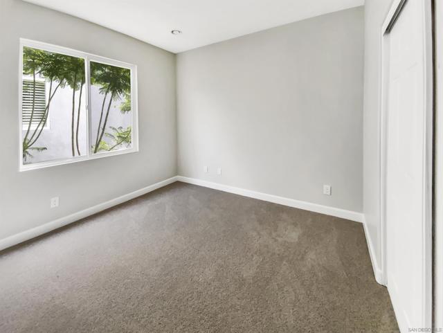 6125 Flagstone Row, La Jolla CA: https://media.crmls.org/mediaz/29d71787-9122-486a-ac3b-3fba13193e05.jpg