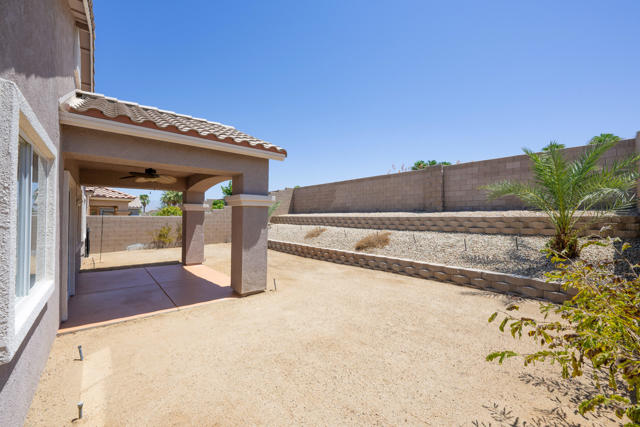 Image 19 of 34 For 45752 Big Canyon Street