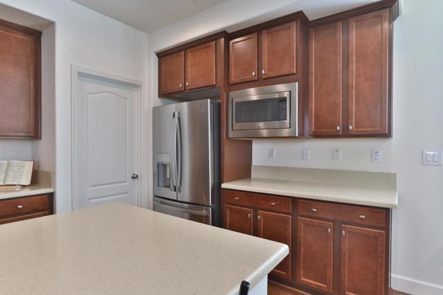 16752 San Clemente Lane, Morgan Hill CA: https://media.crmls.org/mediaz/29d84c50-3911-406a-b0f2-e98a7e75e82e.jpg