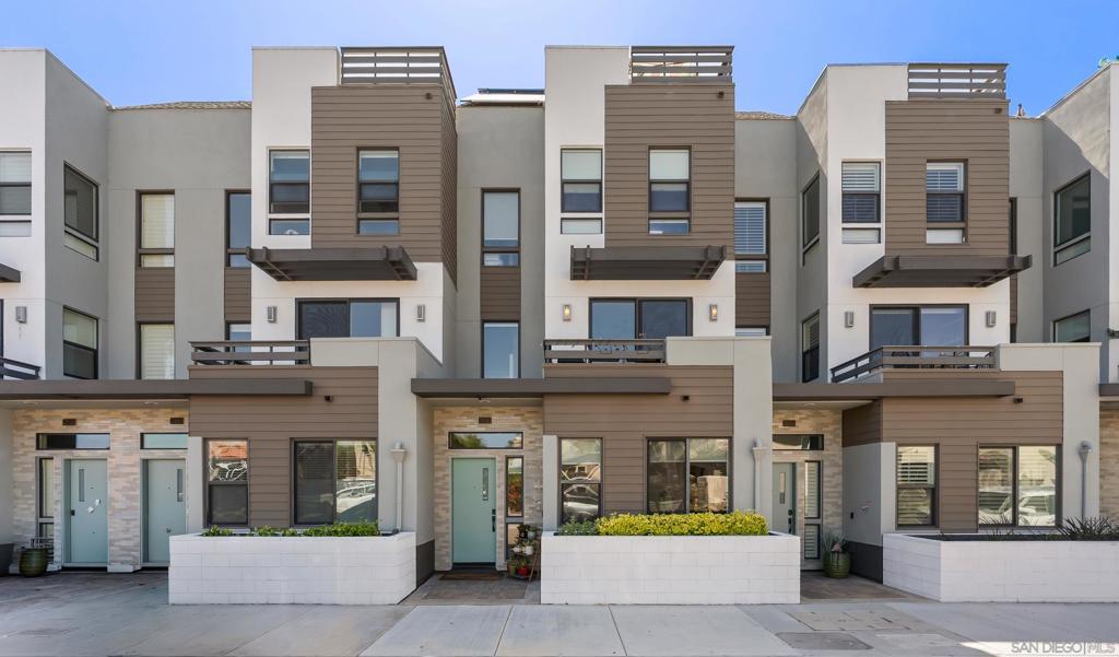 2537 State St. - photo 2