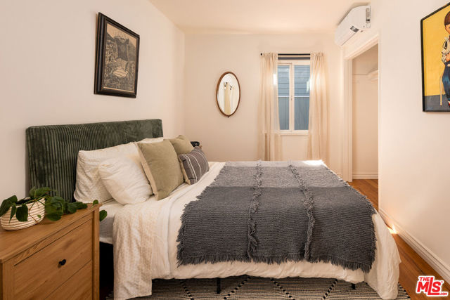 2646 Rich Street photo 14