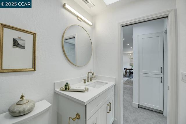 2175 Cactus Ct, Walnut Creek CA: https://media.crmls.org/mediaz/29d9f640-5ce7-4c38-859d-73f431edb608.jpg