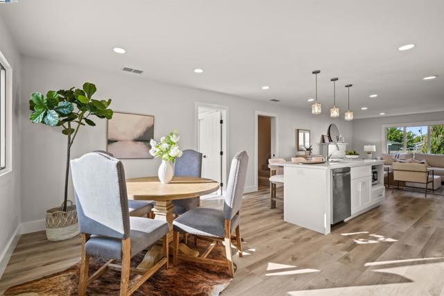 625 3rd Ave, San Bruno CA: https://media.crmls.org/mediaz/29daa9e3-593d-4285-8556-0b6279e6afbd.jpg