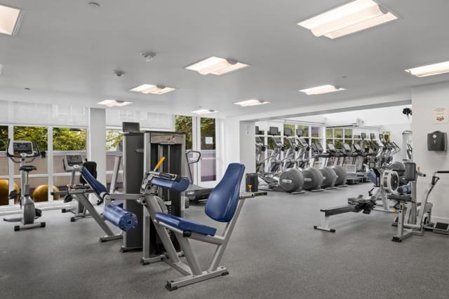 300 Berry Street, San Francisco CA: https://media.crmls.org/mediaz/29db62a6-0dd8-47fc-9c34-216db465f4a5.jpg