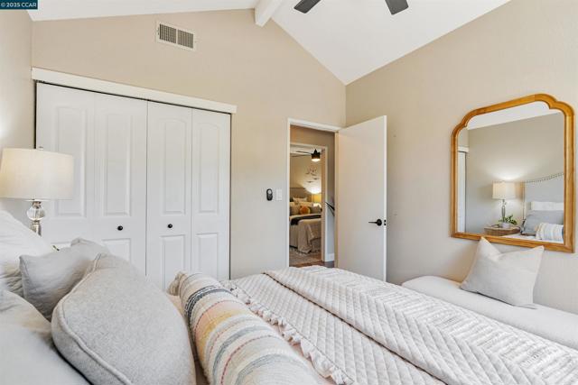 2329 Sweetwater Dr, Martinez CA: https://media.crmls.org/mediaz/29dc1214-070c-47af-98a5-00a9088de36b.jpg