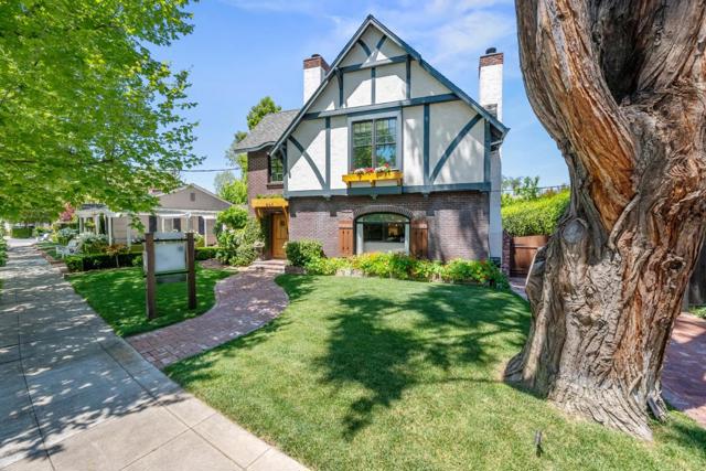 967 Jansen Avenue, San Jose CA: https://media.crmls.org/mediaz/29dc6907-b1b0-487c-897e-f95858e58827.jpg