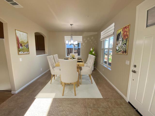 790 Livingston Avenue, King City CA: https://media.crmls.org/mediaz/29dc7da5-1ab7-42c8-8daf-7f7efe4bc825.jpg