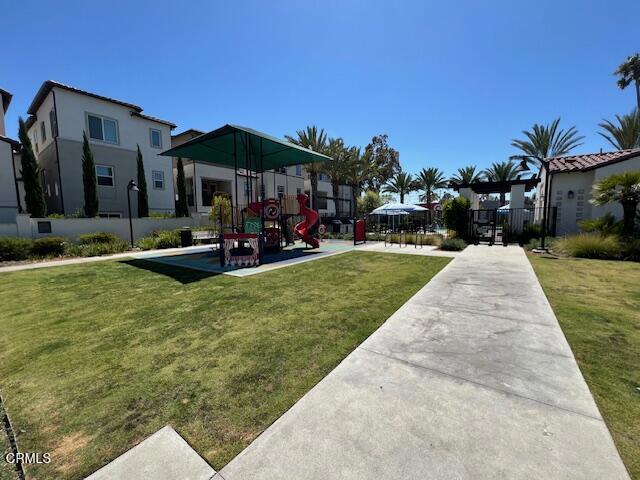 2563 LIttle Rock Lane, Simi Valley CA: https://media.crmls.org/mediaz/29dfa866-9496-4f61-8f2e-8916dc177379.jpg