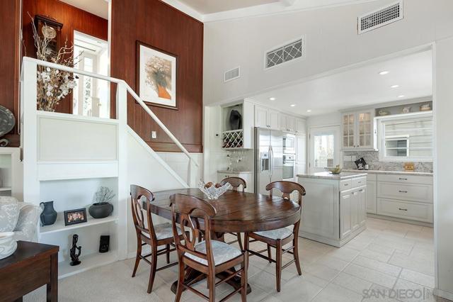 3750 Valley Vista Fork, Bonita CA: https://media.crmls.org/mediaz/29dfe5e3-83d6-4b89-a44c-39f41542648e.jpg