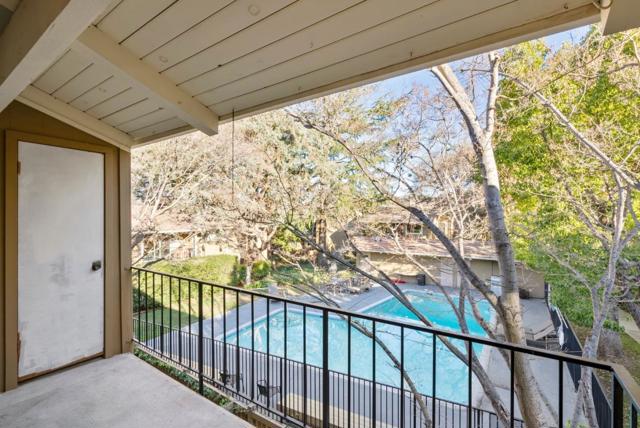 420 Alberto Way, Los Gatos CA: https://media.crmls.org/mediaz/29e0d14a-4b62-4cbc-b57e-a1d0a3ef5fdf.jpg