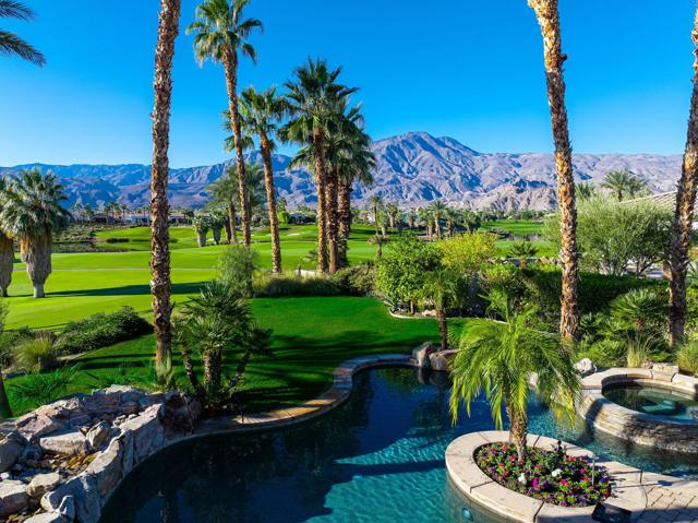 58061 Carmona, La Quinta CA: https://media.crmls.org/mediaz/29e18a10-fb23-44cc-ade8-fd2da594bd26.jpg