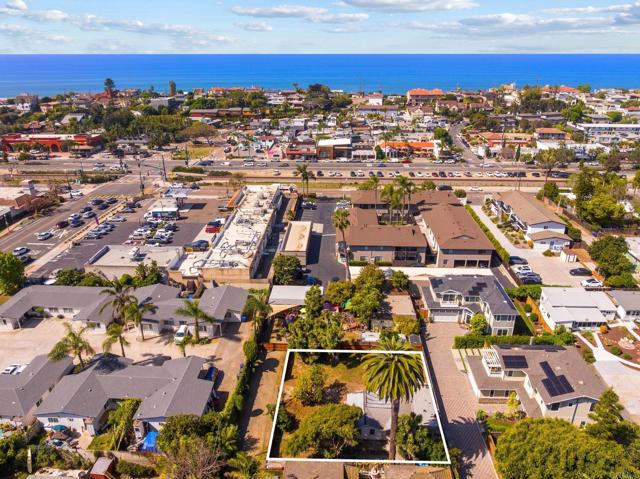 Detail Gallery Image 13 of 16 For 940 Hermes Ave, Encinitas,  CA 92024 - 2 Beds | 1 Baths