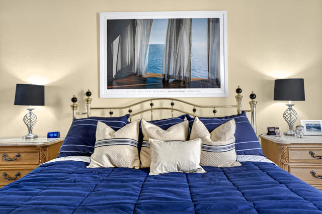 26 Alta Vista, Rancho Mirage CA: https://media.crmls.org/mediaz/29e42327-5d32-4dca-99c8-4cbe9e51731c.jpg