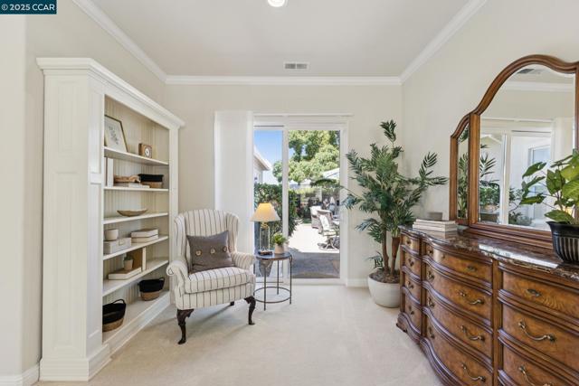 109 Forest Hill, Clayton CA: https://media.crmls.org/mediaz/29e42dca-9532-406b-aa3d-8f2d8af783fb.jpg