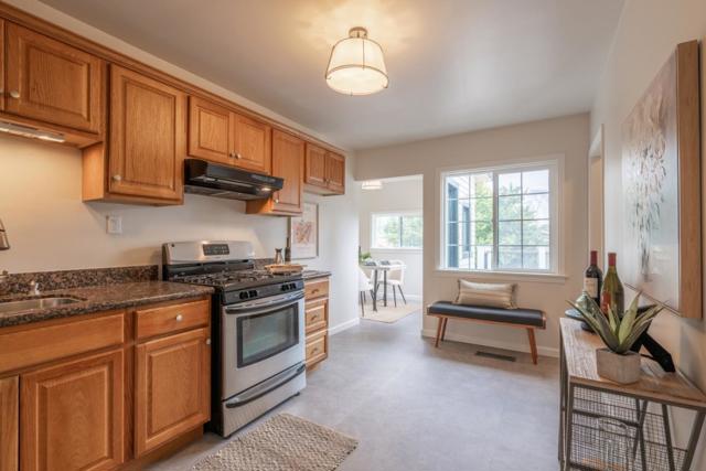 1222 Lincoln Avenue, Pacific Grove CA: https://media.crmls.org/mediaz/29e42f53-c646-4916-8500-a24d27f3667c.jpg