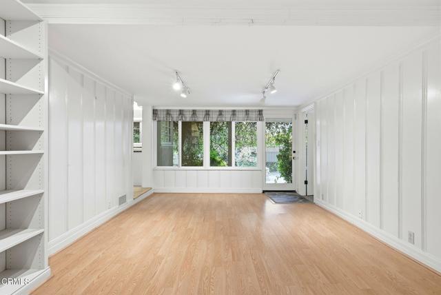 Detail Gallery Image 23 of 71 For 1768 Casa Grande St, Pasadena,  CA 91104 - 3 Beds | 3 Baths