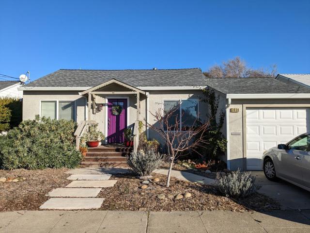 3039 Andrade Avenue, Richmond CA: https://media.crmls.org/mediaz/29e4c4a4-fd8b-4a85-bf7c-19c3b2412243.jpg
