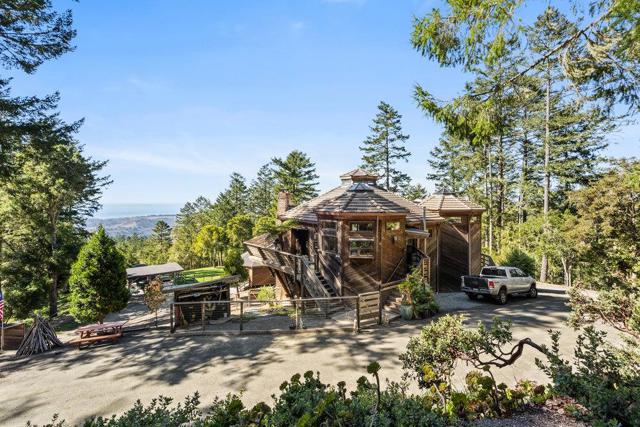 200 S Ranch Road, Pescadero CA: https://media.crmls.org/mediaz/29e4e8b0-ca65-4040-aa32-87526c15a7db.jpg