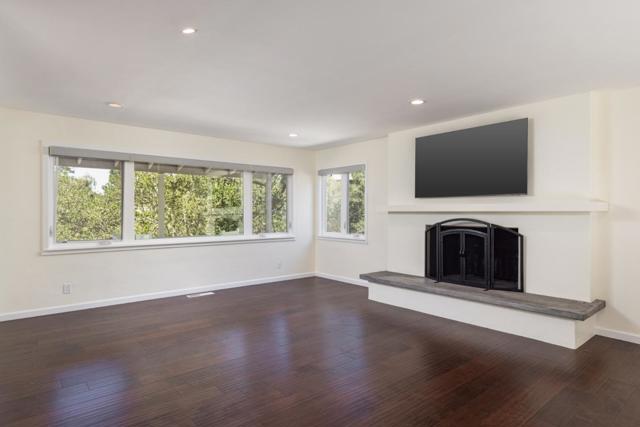 3380 San Luis Avenue, Carmel CA: https://media.crmls.org/mediaz/29e54c00-86e9-484f-a53d-be95bc32902b.jpg