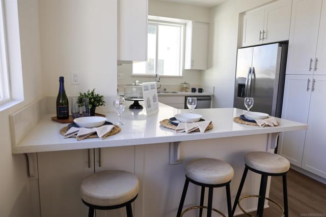 5282 Naranja Street 10, San Diego CA: https://media.crmls.org/mediaz/29e62c8a-310a-478f-a3d9-3f44226849e7.jpg