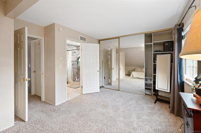 2714 Crownridge Ln, Spring Valley CA: https://media.crmls.org/mediaz/29e73a70-39cd-448f-b3f1-642b03fcb5d6.jpg