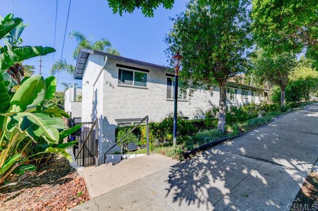 3780 Swift Avenue, San Diego CA: https://media.crmls.org/mediaz/29e751d7-b2aa-4063-b1c1-b9b83cb5636d.jpg