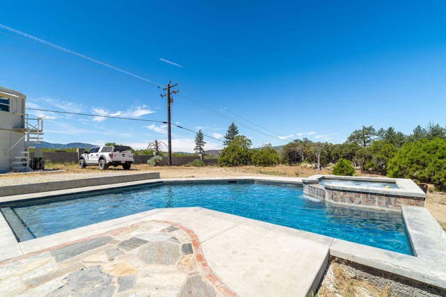 Image 75 of 83 For 28990 Bonita Vista Road