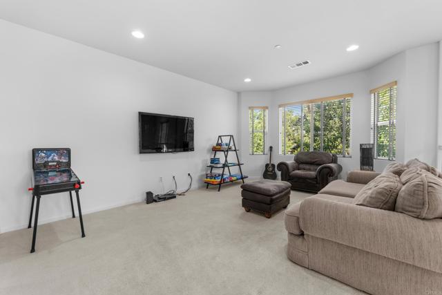 Image 23 of 39 For 8945 Mckinley Court