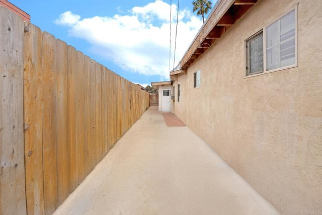 1331 Louden Lane, Imperial Beach, California 91932, 3 Bedrooms Bedrooms, ,2 BathroomsBathrooms,Residential,For Sale,1331 Louden Lane,CRPTP2501586