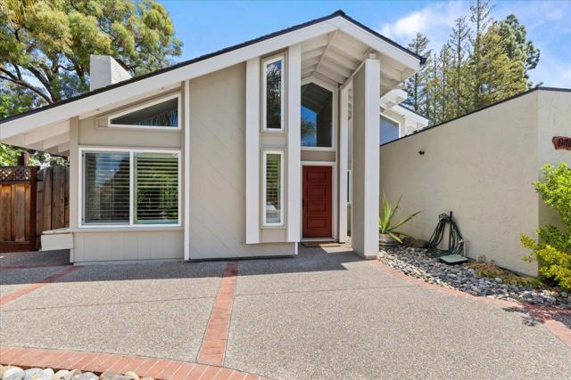 848 Pretoria Court, San Jose CA: https://media.crmls.org/mediaz/29e8e571-9809-4b0c-89e9-77b1e5265629.jpg